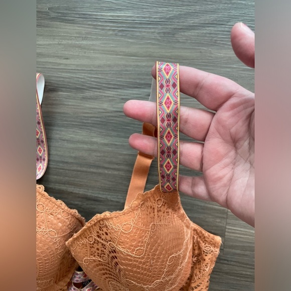 Black Fuchsia Terracotta Lace Full-Coverage Bra with Adjustable Straps size L - Picture 4 of 5